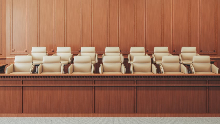 empty jury chairs 