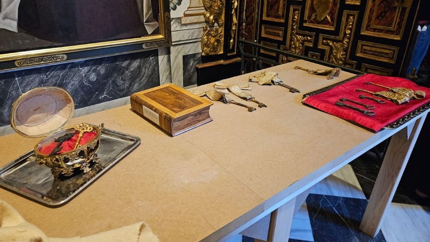 Table of objects needed to open tomb