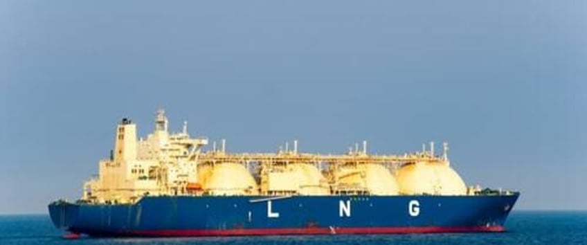 exxon looks to double its lng portfolio by 2030