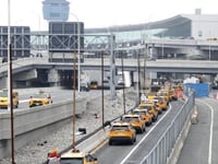 FAA, NTSB investigate close call at New York’s LaGuardia Airport