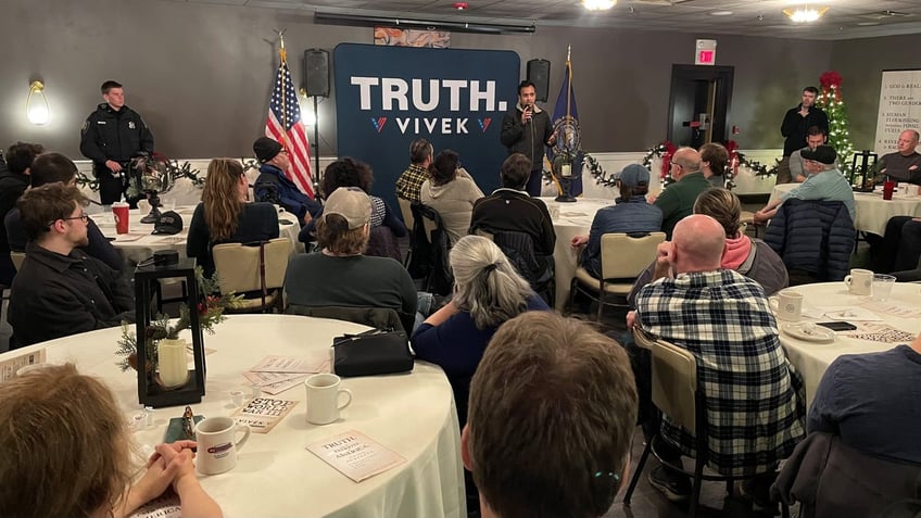 New Hampshire man charged with threatening to kill GOP presidential candidate Vivek Ramaswamy