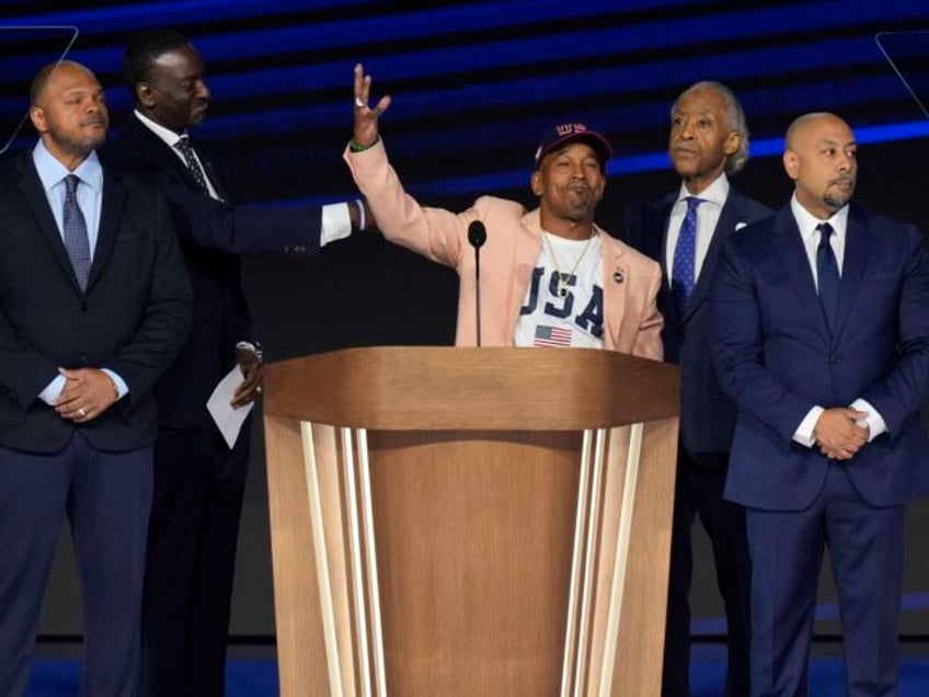 Kevin Richardson, center, joined by fellow members of The Exonerated Five, Korey Wise, fro