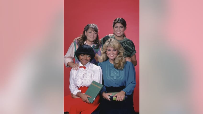 Facts of Life cast photo