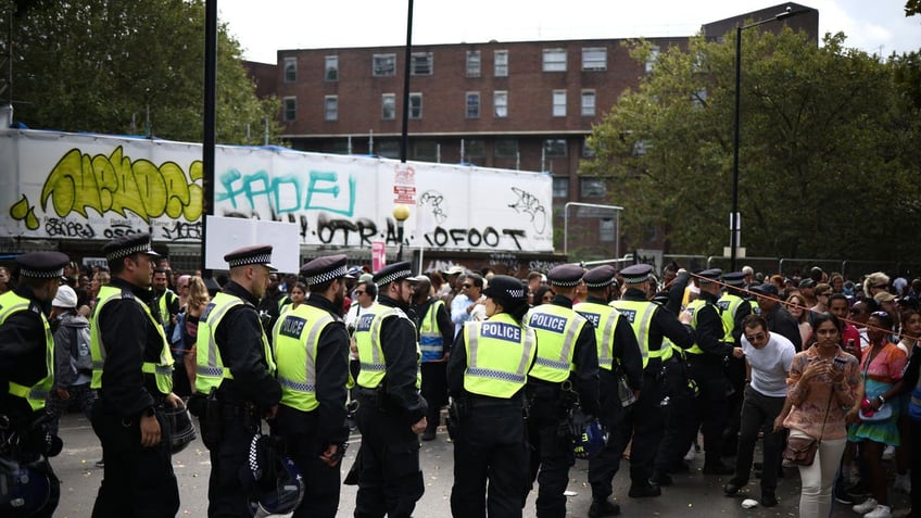 famed carnival terrorized by men with giant knives 8 stabbings 275 arrests marred by serious violence