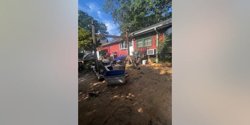 family of suspected serial killer reveals chaotic mess inside accused murderers ramshackle home