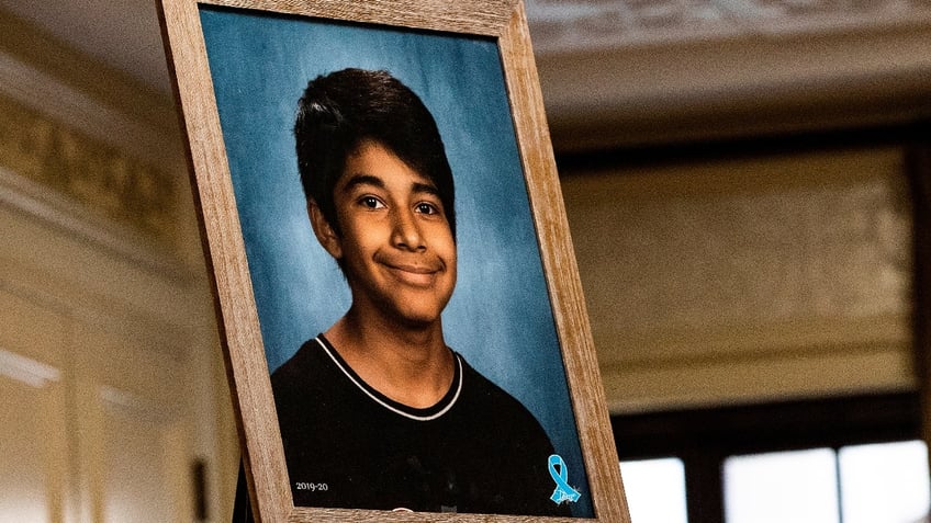 family reaches 27m settlement after son 13 punched to death at school