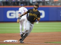 Family ties: Kiner-Falefa homers after meeting his 2nd cousin for the 1st time, Ralph Kiner’s son