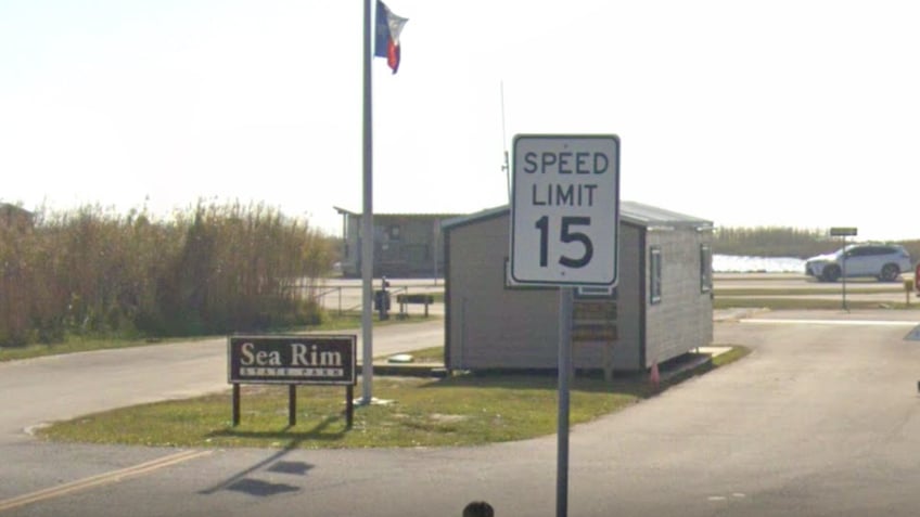 Sea Rim State Park sign