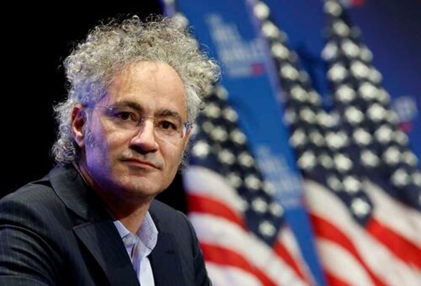 fannie mae partners with palantir for ai mortgage fraud effort as trump works to take housing giants public