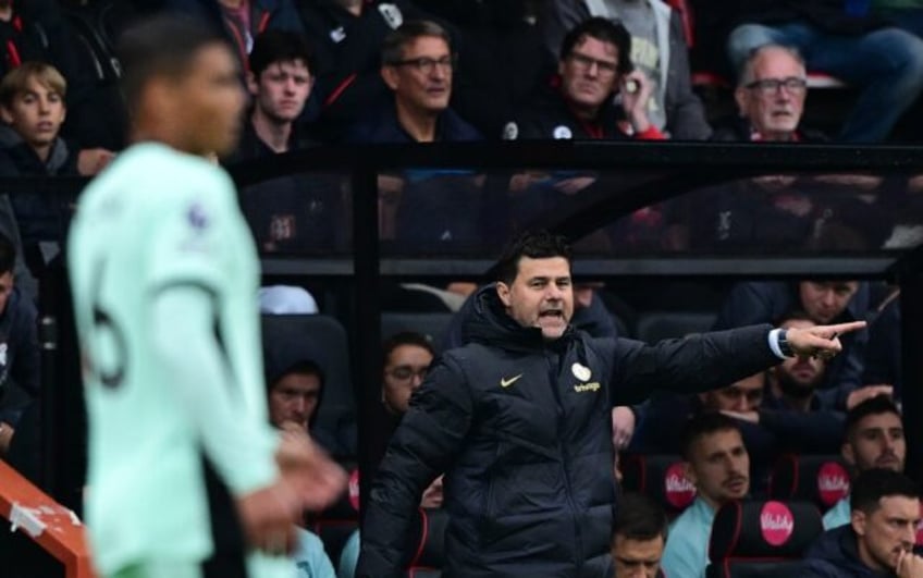 fans can do what they want says pochettino after chelsea jeers