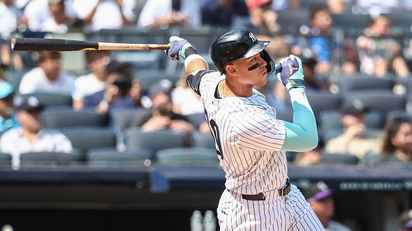 Aaron Judge swings