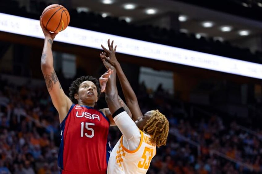 fans roar for brittney griner before team usas exhibition with lady vols