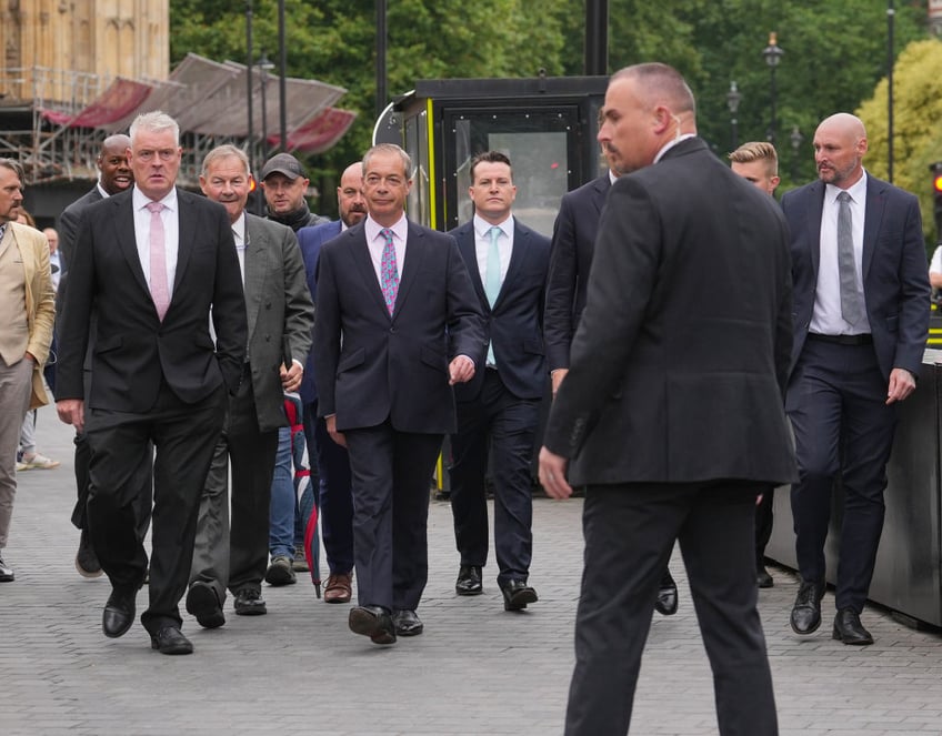 farage enters parliament reform uk team arrive in westminster for first time