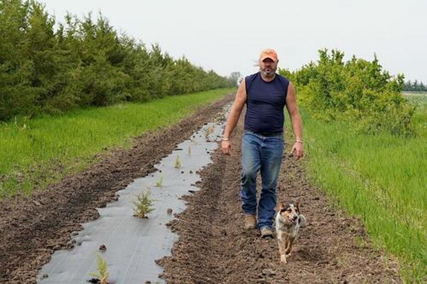 farmers band together against co2 pipeline project in south dakota