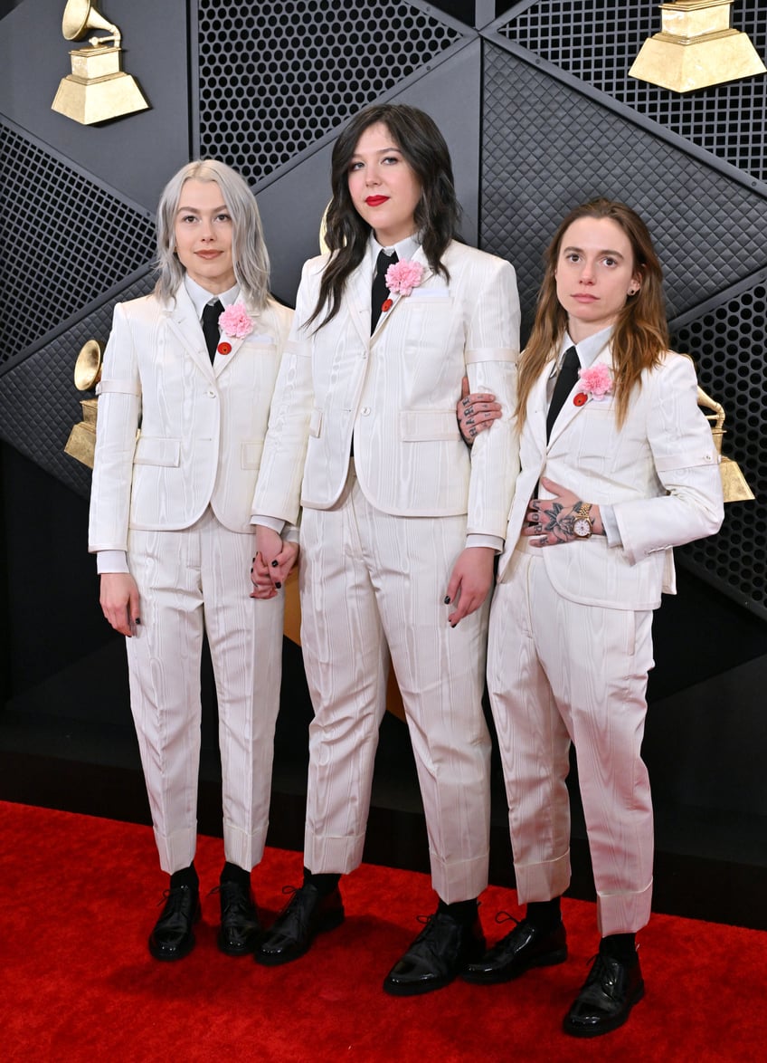 fashion notes 10 best and worst dressed from the 2024 grammys