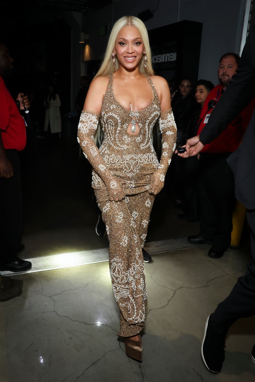 fashion notes 11 best and worst dressed at the 2025 grammys