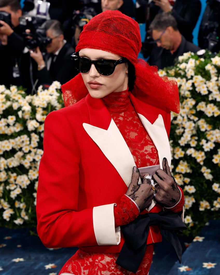 fashion notes 12 best and worst dressed from the 2025 met gala