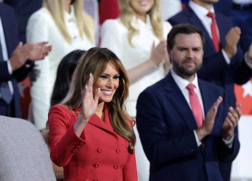 fashion notes first lady melania trump attends rnc in red dior suit