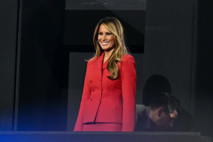 fashion notes first lady melania trump attends rnc in red dior suit