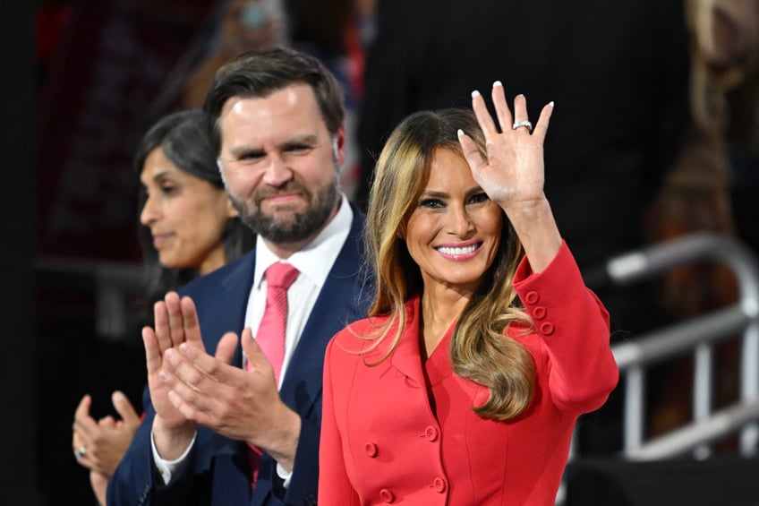 fashion notes first lady melania trump attends rnc in red dior suit