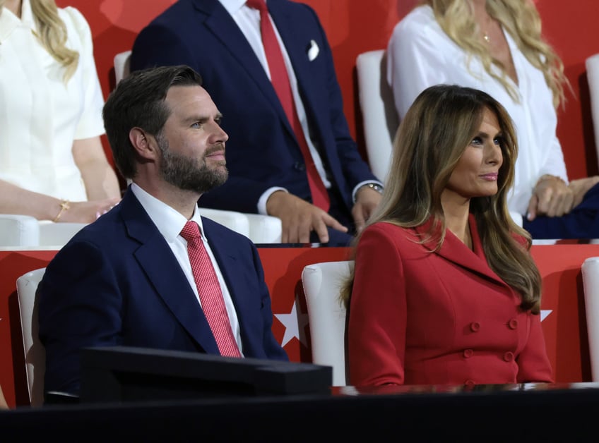 fashion notes first lady melania trump attends rnc in red dior suit