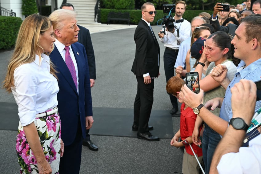 fashion notes melania trump hosts white house picnic in fuchsia dolce gabbana
