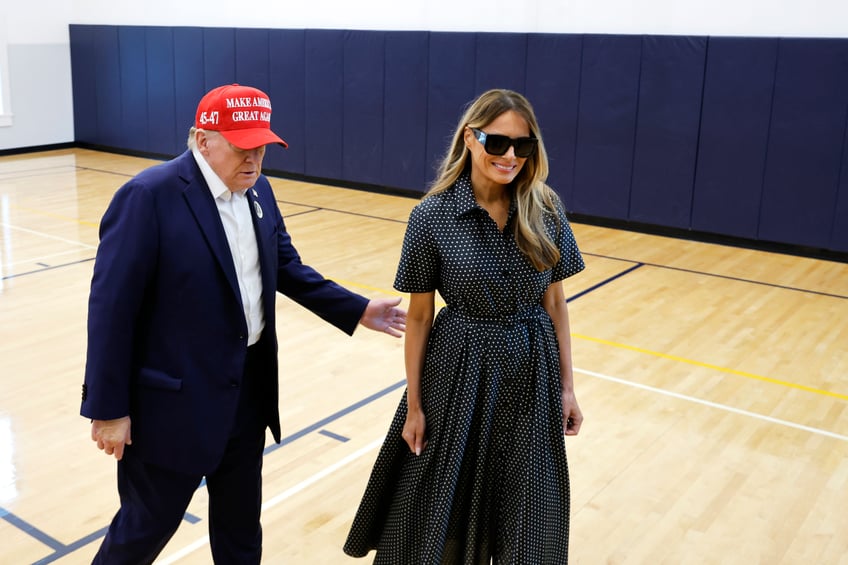 fashion notes melania trump is election day elegant in palm beach