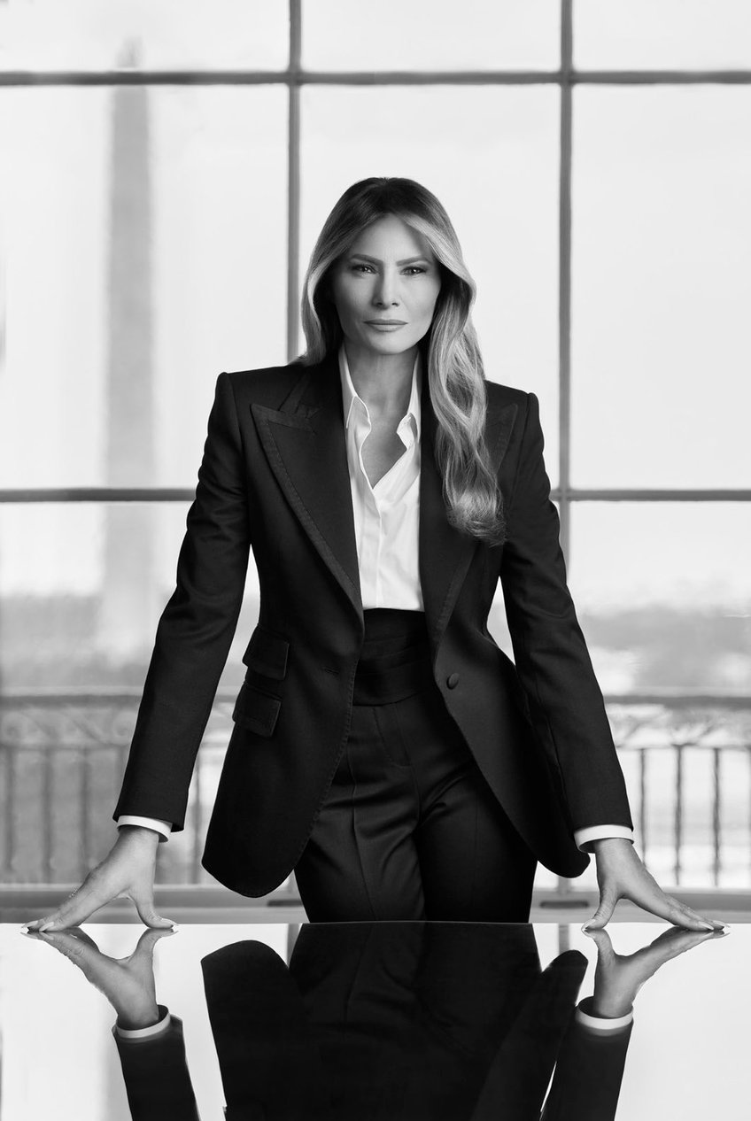 fashion notes melania trump power poses in dolce gabbana for official white house portrait