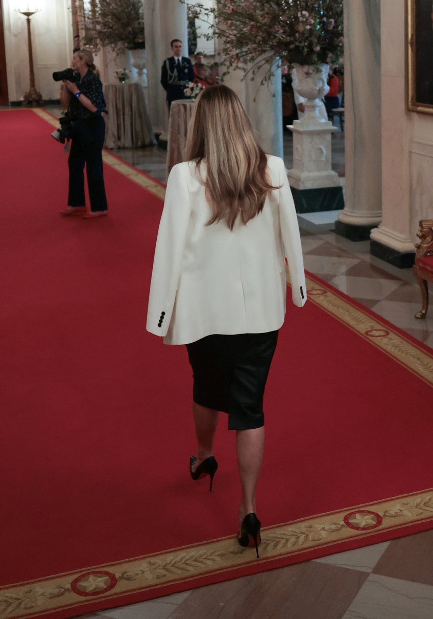 fashion notes melania trump wears dior bespoke herve pierre to unveil barbara bush postage stamp