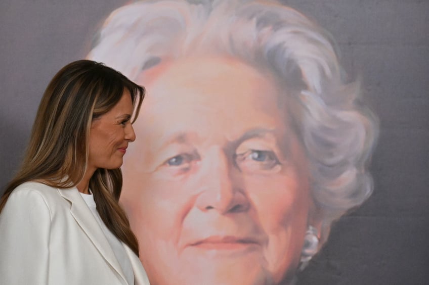 fashion notes melania trump wears dior bespoke herve pierre to unveil barbara bush postage stamp