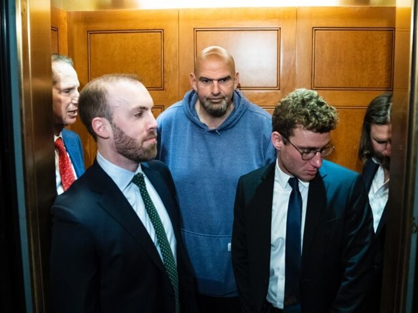 fashion notes the insincerity of sen john fettermans hoodie explained