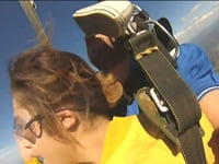 Fatal skydiving accident in Illinois claims life of 40-year-old after divers collide midair