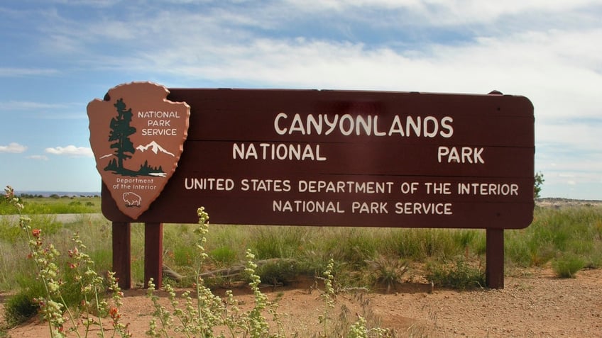 A sign for Canyonlands National Park