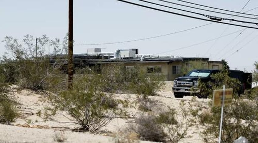 fbi ids pro mortalist suspect shredded in bombing of palm springs fertility clinic