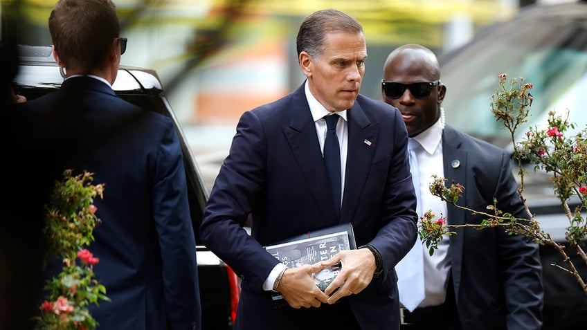 Hunter Biden arriving at federal court 