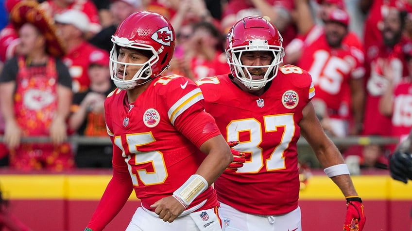 Patrick Mahomes and Travis Kelce