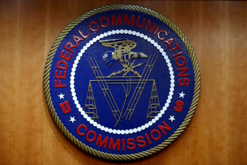 fcc adopts rules to eliminate digital discrimination for communities with poor internet access