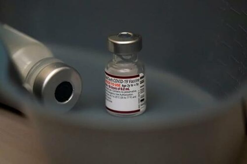 fda responds after being urged to recall pfizers vaccine over dna fragments