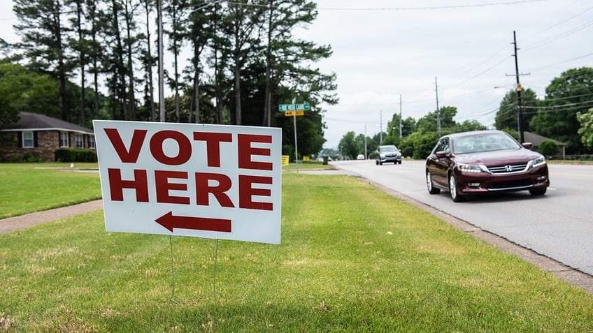 federal court selects new alabama congressional map likely handing democrats a seat at next house election