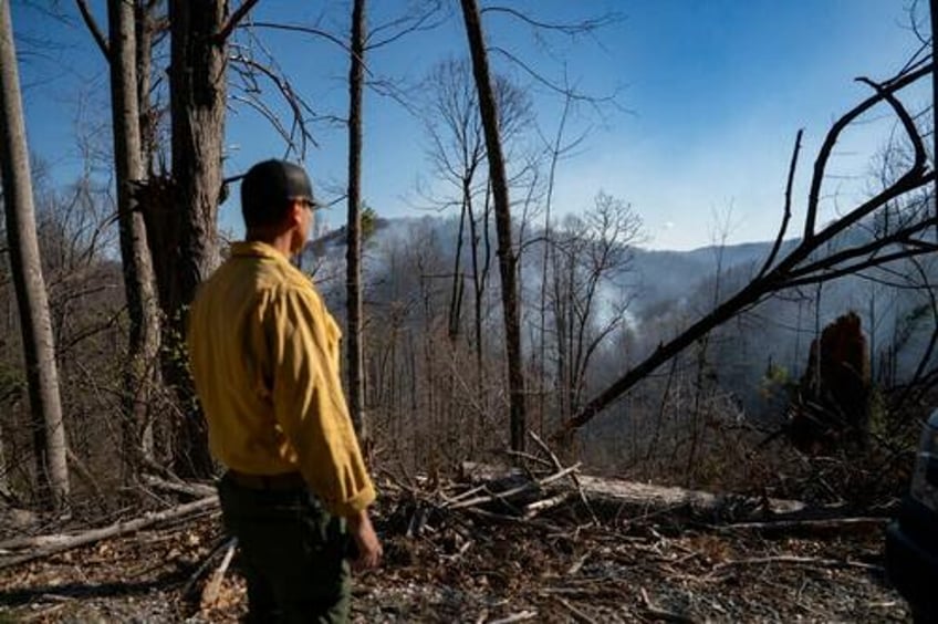 federal firefighter safety workers reinstated for now