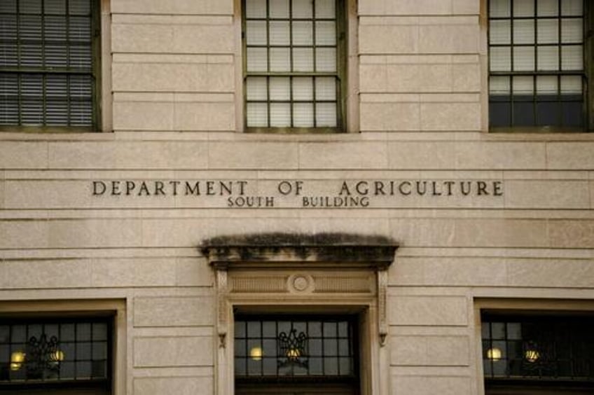 federal judge blocks trumps freeze on climate infrastructure grants