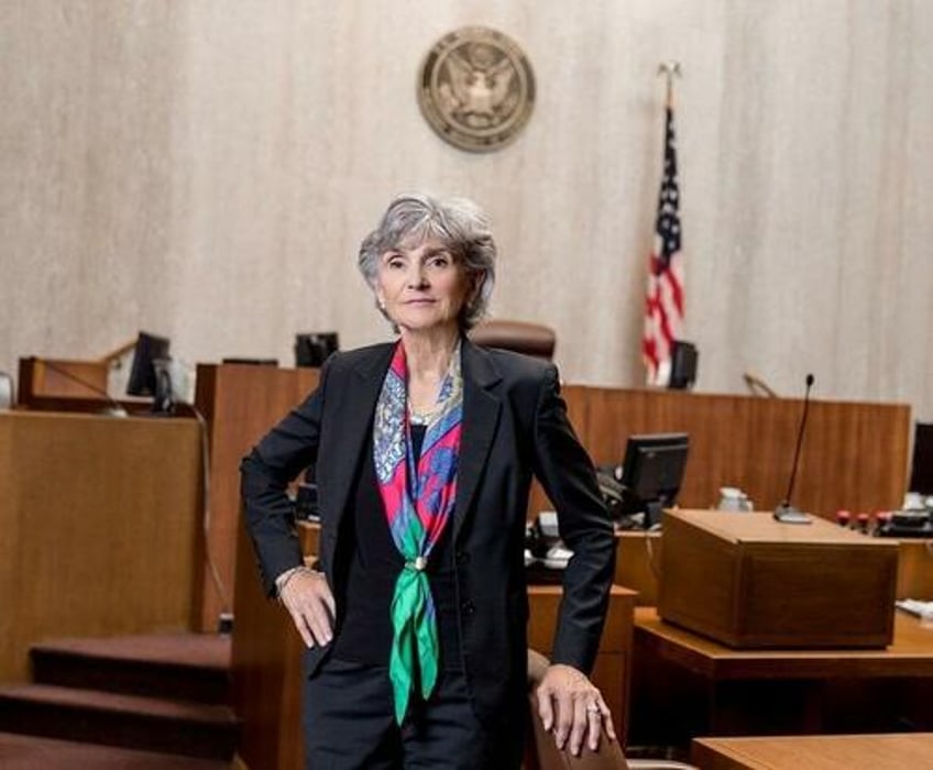 federal judge in san francisco halts all large scale firings by the trump administration