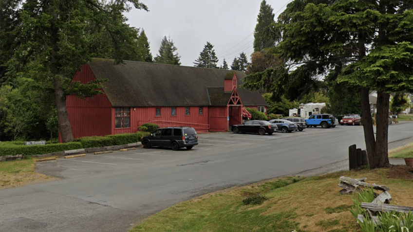 The church parking lots, vehicles