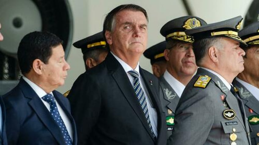 federal police accuse jair bolsonaro of plotting violent overthrow of president lula