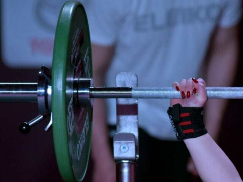 female canadian powerlifter facing 2 year ban for speaking out against men competing as women