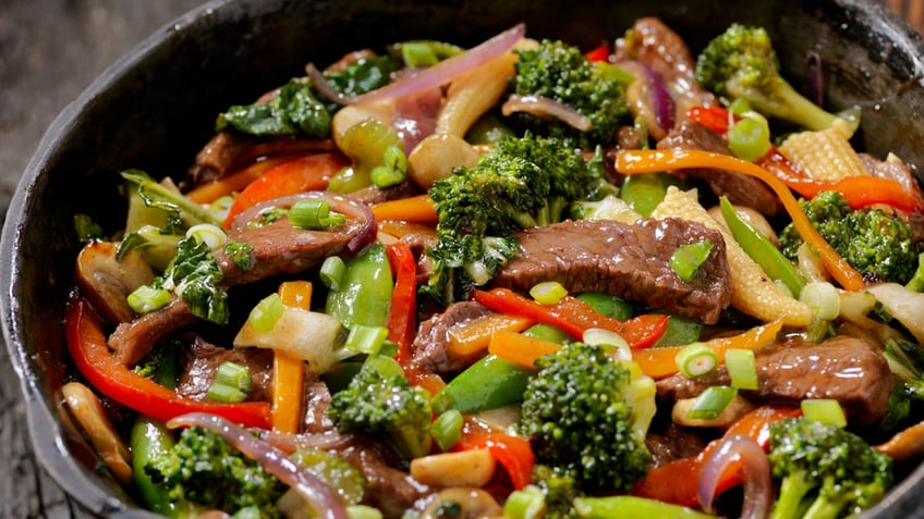 Beef and broccoli stir fry