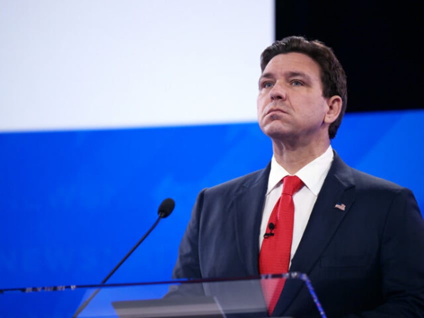 first debate question megyn kelly asks ron desantis if he should drop out