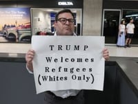 First group of South African refugees arrives in U.S.