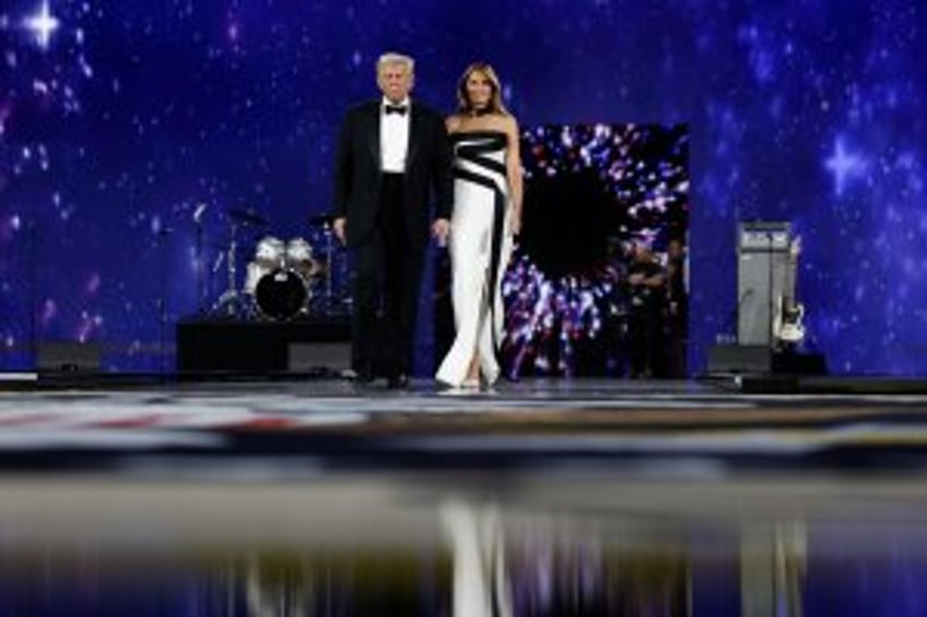 First lady Melania Trump appears in official White House portrait