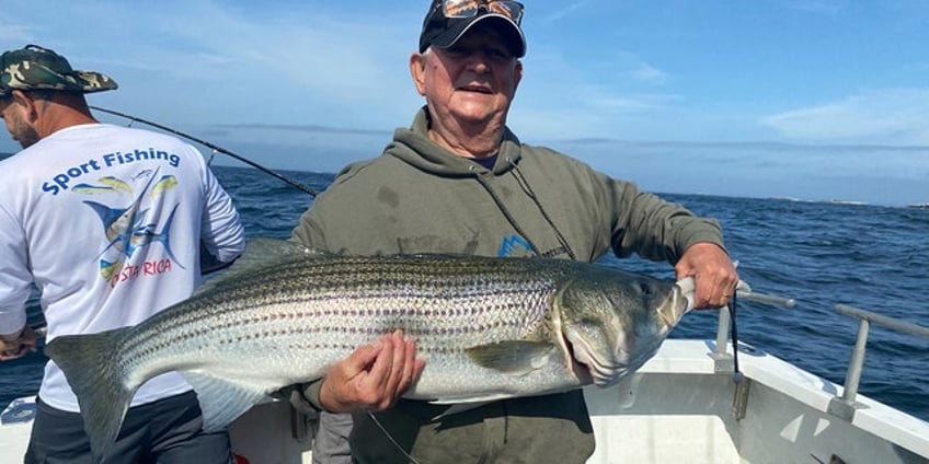 fishing trips for veterans nonprofit boosts heroes mental health with calming experience